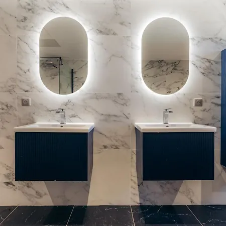 Prestige Yourhosthelper