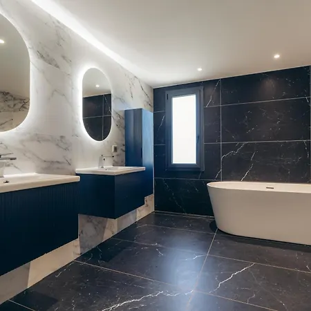 Prestige Yourhosthelper Villa *